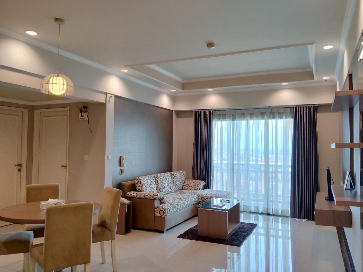 Apartemen Puncak Marina Surabaya Exterior photo