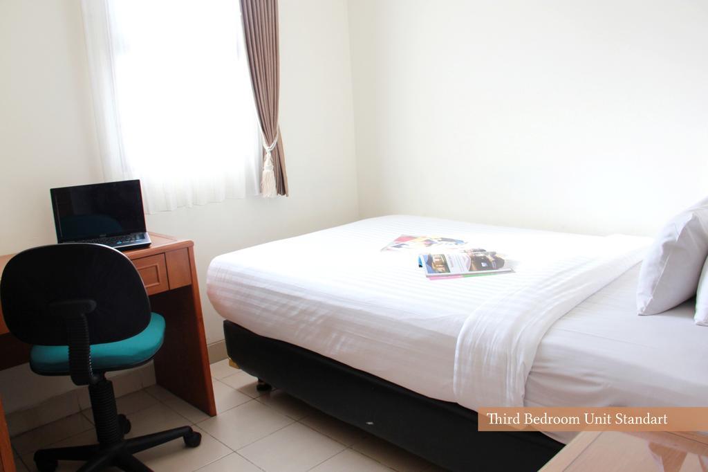 Apartemen Puncak Marina Surabaya Exterior photo